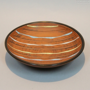 PLATO - Realizado en cerámica esmaltada.
